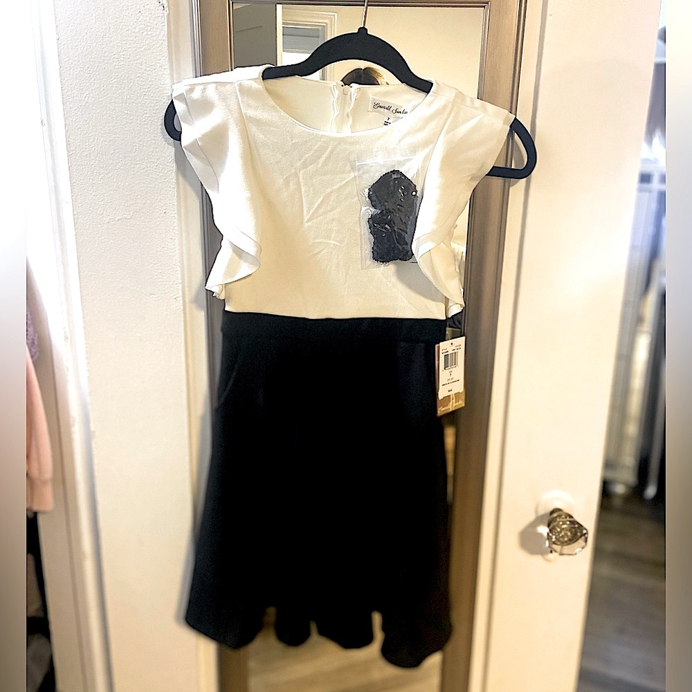 Emerald Sundae girls dress comes with scrunchie! NWT various sizes